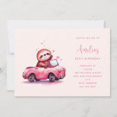 Cute Sloth in a Pink Convertible  Birthday 招待状 (正面)