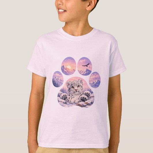 Cute Snow Leopard Paw Mountain Design Tシャツ (正面)