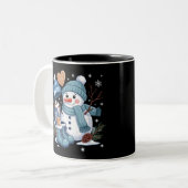 Cute Snowman Winter Season Vibes Christmas Holiday ツートーンマグカップ (正面左)