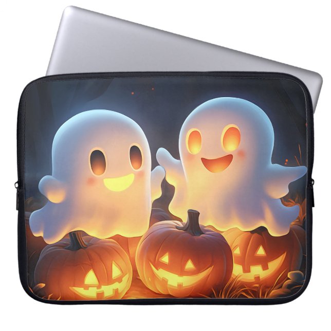 Cute Spooky Halloween Cartoon Ghosts Glowing Pumpk ラップトップスリーブ (正面)