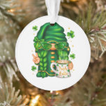 Cute St Patricks Day Gnome Drinking Coffee オーナメント<br><div class="desc">Cute St Patricks Day Gnome Drinking Coffee</div>