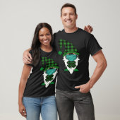 Cute St Patricks Day  Gnome Face Mask Quarantine Tシャツ (ユニセックス)
