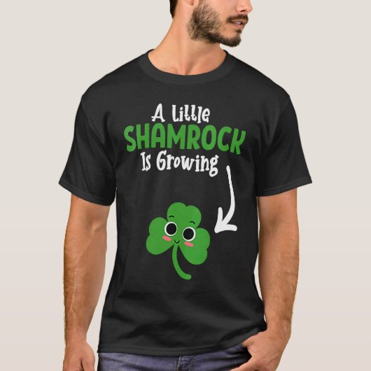 Cute  St Patricks Day Pregnancy Announcemen Tシャツ (正面)