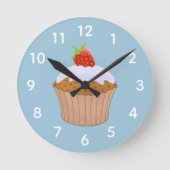 Cute Strawberry Bun Blue ラウンド壁時計 (正面)