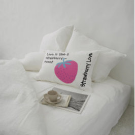 Cute Strawberry Love – Valentine’s Day  アクセントクッション
