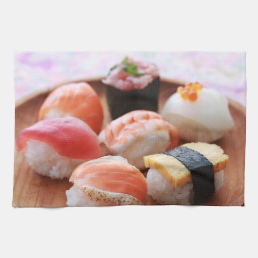 Cute Sushi Bites on Wooden Plate キッチンタオル (横)