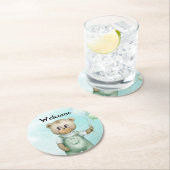 cute teddy bear green background ラウンドペーパーコースター (インサイチュ)