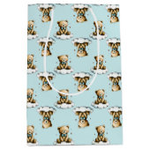 Cute Teddy Bear on a Cloud Blue Bow Tie ミディアムペーパーバッグ (正面)
