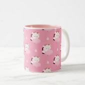 Cute Tired Cow ツートーンマグカップ (正面右)