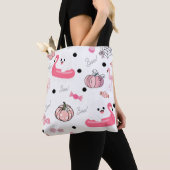 Cute Tropical Halloween Tote – Ghosts & Flamingos トートバッグ (クローズアップ)