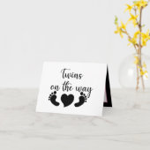 Cute twins word art add message  カード (黄色い花)