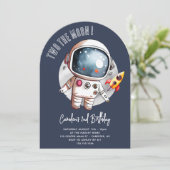 Cute Two The Moon 2歳の誕生日 招待状 (スタンド正面)
