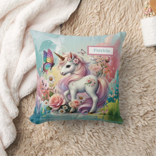 Cute unicorn lovers add name クッション (ブランケット)