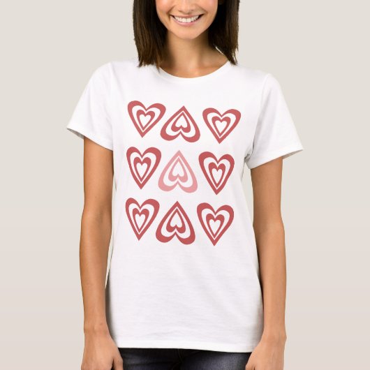 Cute Valentine Hearts – Love & Romance Design Tシャツ (正面)