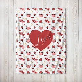 Cute Valentine`s Day Blanket With A Red Heart フリースブランケット