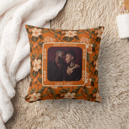 Cute Wedding Golden Anniversary Throw Pillow クッション (ブランケット)