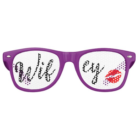 CUTE! 😎 Wifey サングラス - キスした唇のレンズ (正面)