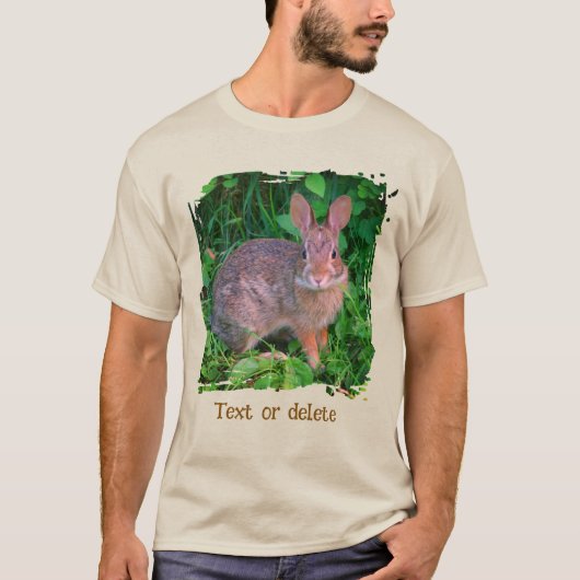 Cute Wild Brown Rabbit Wildlife Personalized Tシャツ (正面)