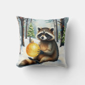 Cute Winter Raccoon with Gold Ornament Christmas クッション (正面)