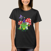 Cute Wizard Frog and Witch Black Cat Mushrooms Hal Tシャツ (正面)