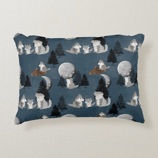 Cute Wolf Pack Woodland Night Baby Nursery アクセントクッション (正面)