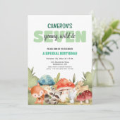 Cute Woodland Animals 7th Birthday Party  招待状 (スタンド正面)