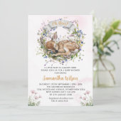 Cute Woodland Sleeping Doe Girl Baby Shower 招待状 (スタンド正面)
