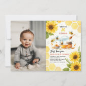 Cute Yellow Bee & Sunflower 1st Bee-Day Birthday 招待状 (正面)