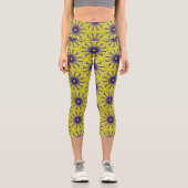 Cute Yellow Purple Kaleidoscope Geometric Pattern カプリレギンス (正面)