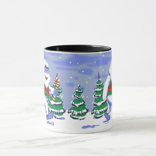 Cute yeti christmas in forest マグカップ (中央)