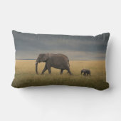 Cutest Baby Animals | African Elephant Family ランバークッション (裏面)