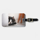 Cutest Baby Animals | Black & White Kitten ラゲッジタグ (正面横)