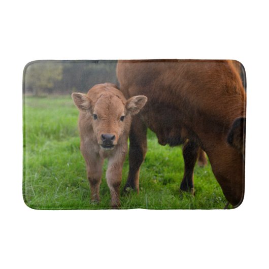 Cutest Baby Animals | Cow & Calf バスマット (正面)