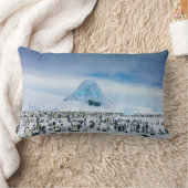 Cutest Baby Animals | Emperor Penguin Colony ランバークッション (ブランケット)