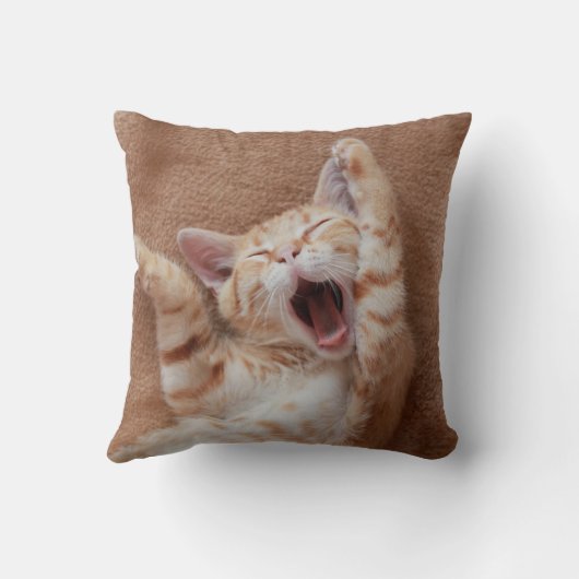 Cutest Baby Animals | Ginger Kitten Yawning クッション (裏面)
