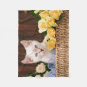Cutest Baby Animals | Kitten & Yellow Roses フリースブランケット (正面)