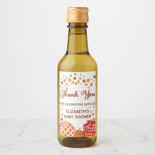 Cutie Pie Pumpkin Fall Baby Shower Thank You ワインラベル (正面)