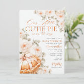 Cutie Pie Pumpkin Floral Bow Baby Shower 招待状 (スタンド正面)