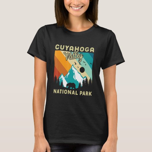 Cuyahoga Valley National Park Hiking Vacation 1 Tシャツ (正面)