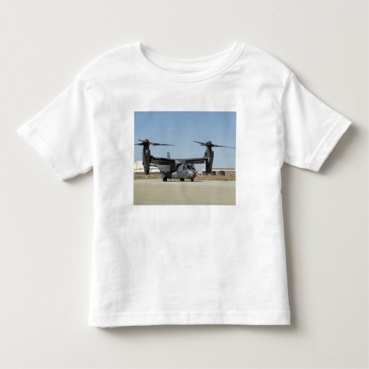 CV-22オスプレイが離陸の準備をする トドラーTシャツ (正面)