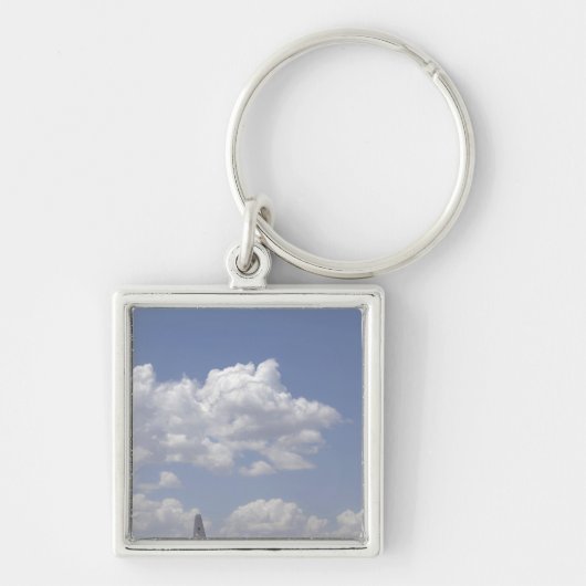 CV-22オスプレイはC-130ヘラクレスの上空を飛行する キーホルダー (正面)