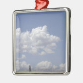 CV-22オスプレイはC-130ヘラクレスの上空を飛行する メタルオーナメント (左)