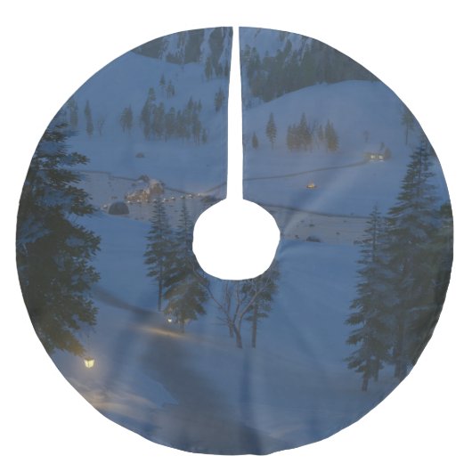 Cwmクリスマスツリースカートへようこそ ブラッシュドポリエステルツリースカート (正面)