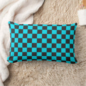 Cyan and charcoal checkerboard pattern ランバークッション (ブランケット)