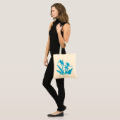 CYAN - Tote bag con Flor del paraíso en calipso  トートバッグ (正面(モデル))