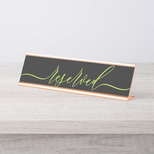 Cyber Lime Jet Black Script Table Reserved デスクネームプレート (正面)