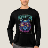 Cyberpunk Cosmic Cat Tシャツ – Neon Sci-Fi Graphic (正面)