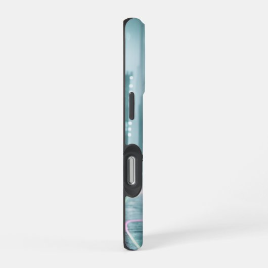 Cyberpunk / Retro Aesthetic Design iPhoneケース (右側面)