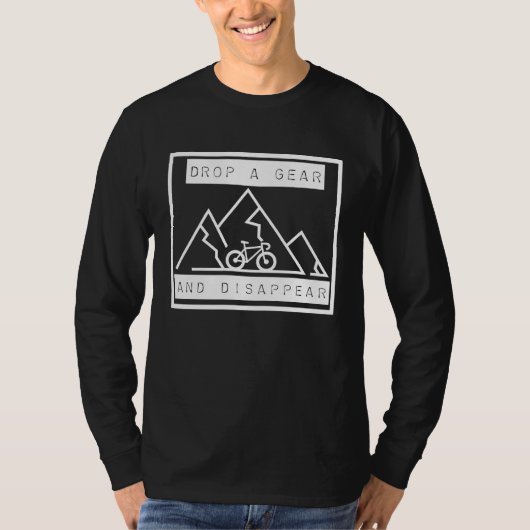 Cycling Adventure Bicycle Bike Gear Tシャツ (正面)
