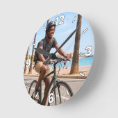 Cycling Beach Bicycle Ride Outdoor Vacation Decor ラウンド壁時計 (傾斜)
